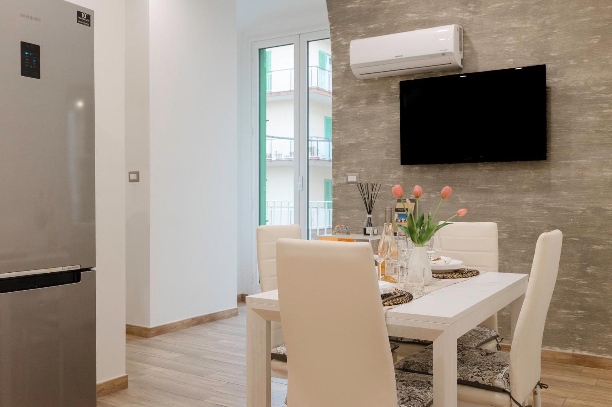 Eden Suite - Central Apartment With Balcony - Molfetta Kültér fotó