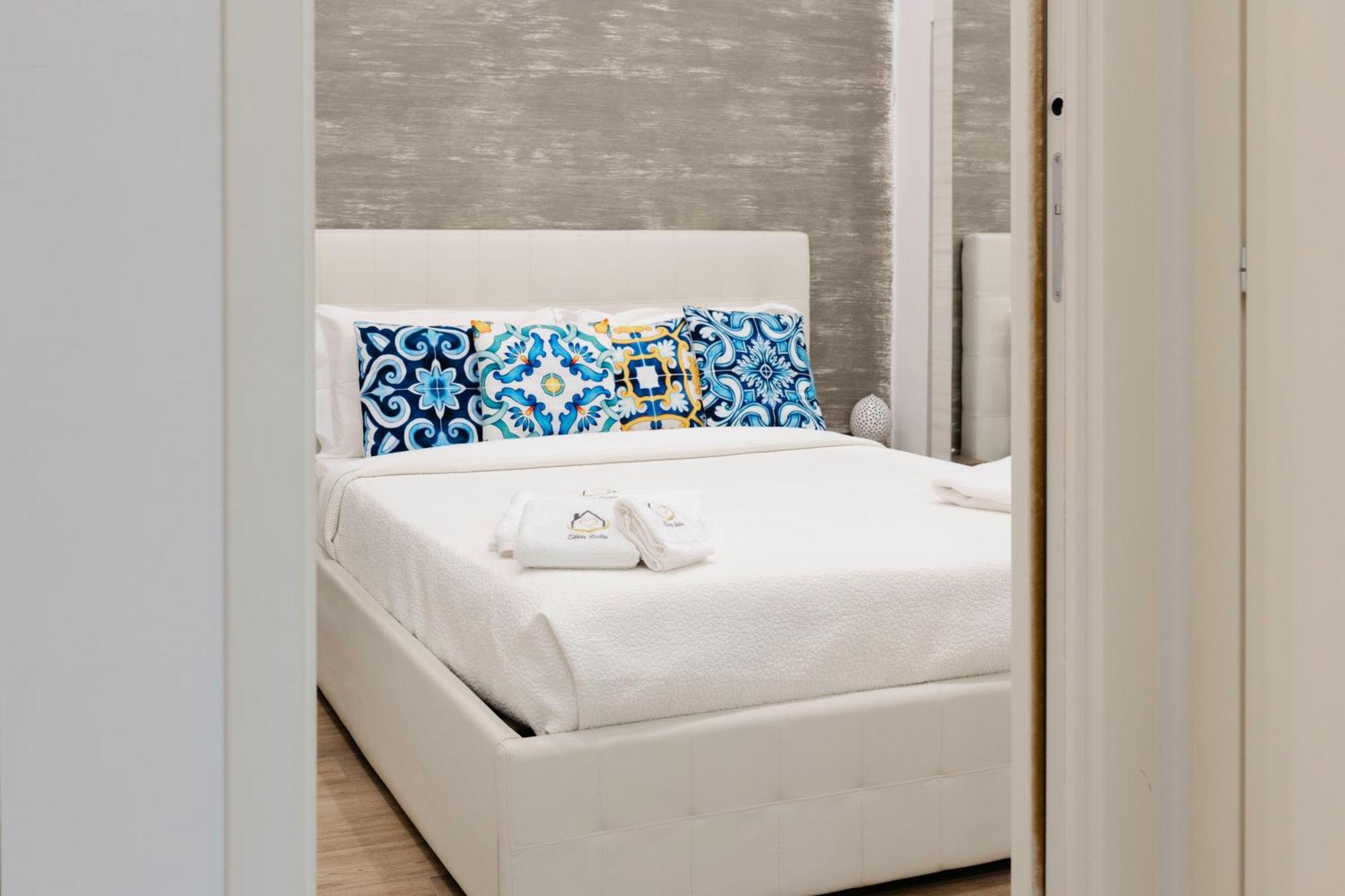 Eden Suite - Central Apartment With Balcony - Molfetta Kültér fotó